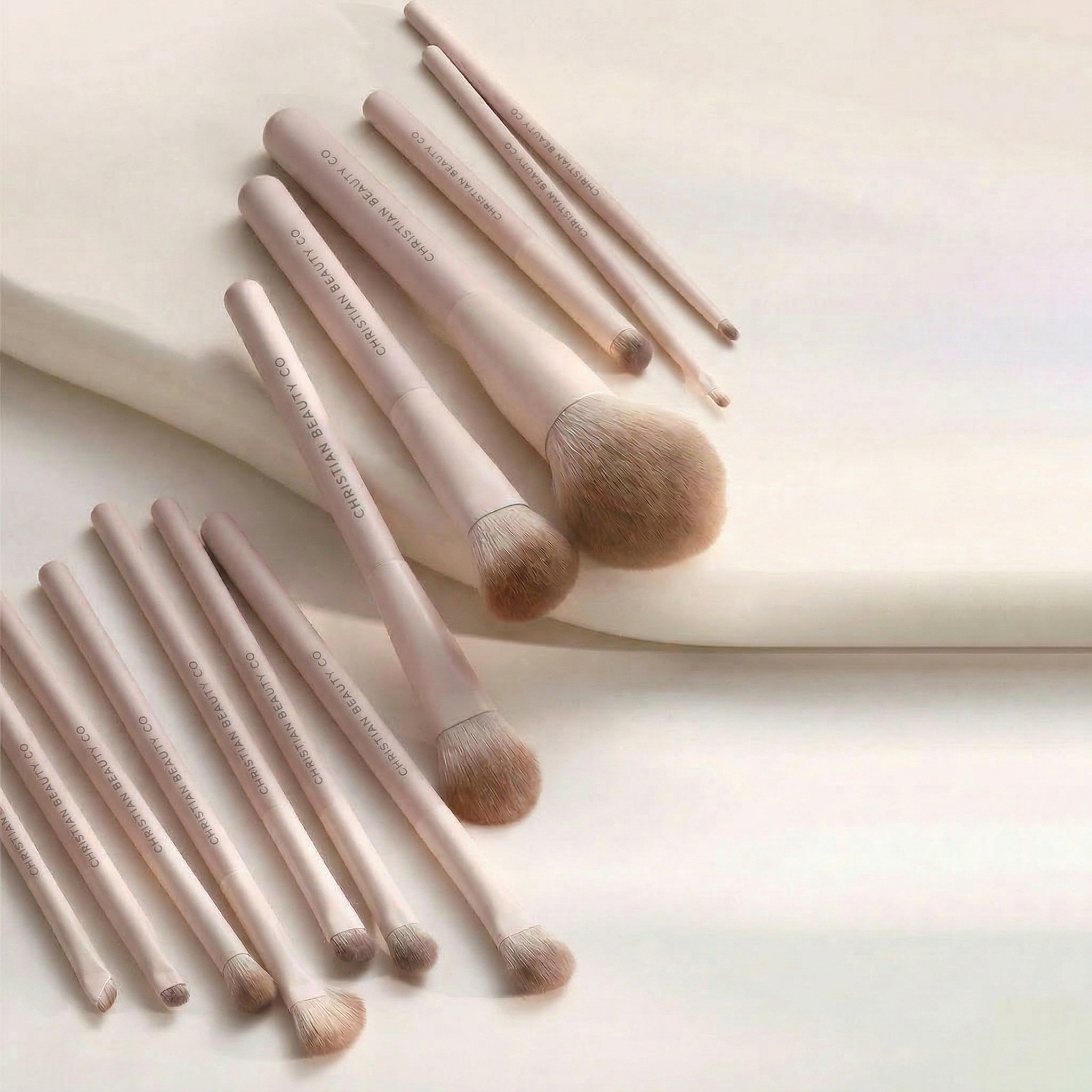 Makeup Brush Set - 13 Piece